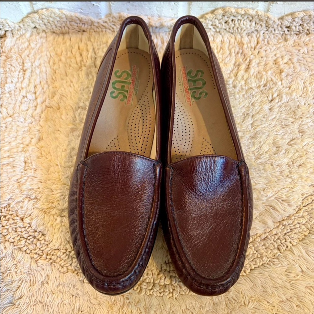 SAS Women's Leather Slip-On Loafers